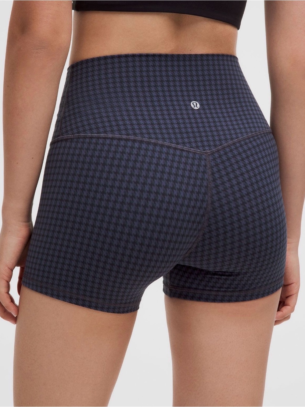 lululemon athletica High-Rise Houndstooth Bike Shorts — Navy/Black 4” - Size 12
